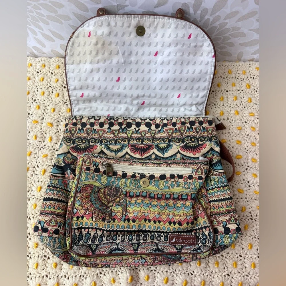 Sakroots Artist Circle Convertible Messenger Backpack Boho Peace Hippie Bag Y2K - Picture 10 of 13